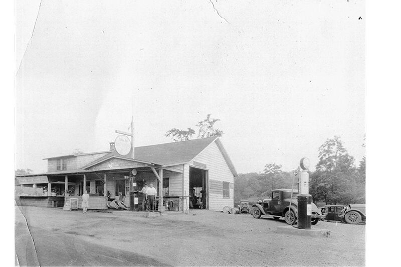 File:Northrup's Lunch and Tea room.jpg