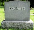 Grave-Knox-SholtesMonument.jpg