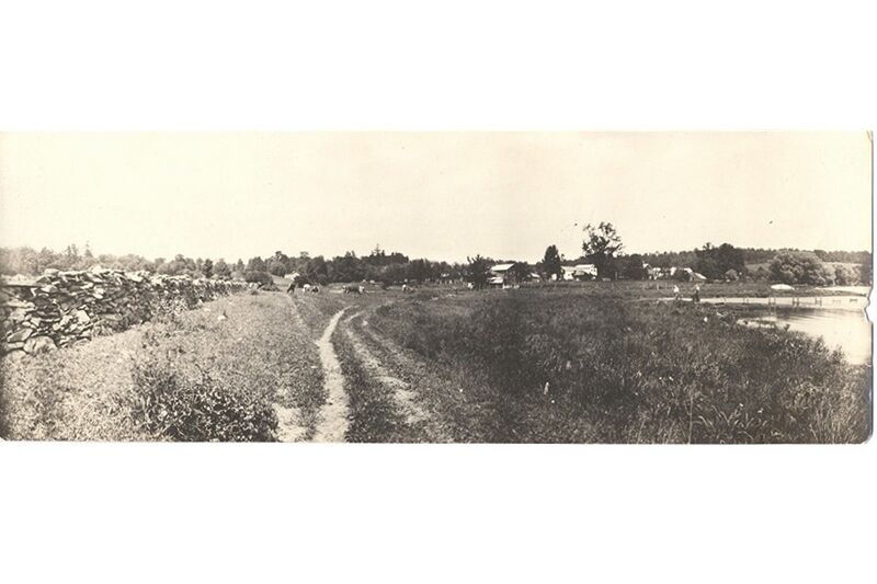 File:Warner farms, North end of lake.jpg