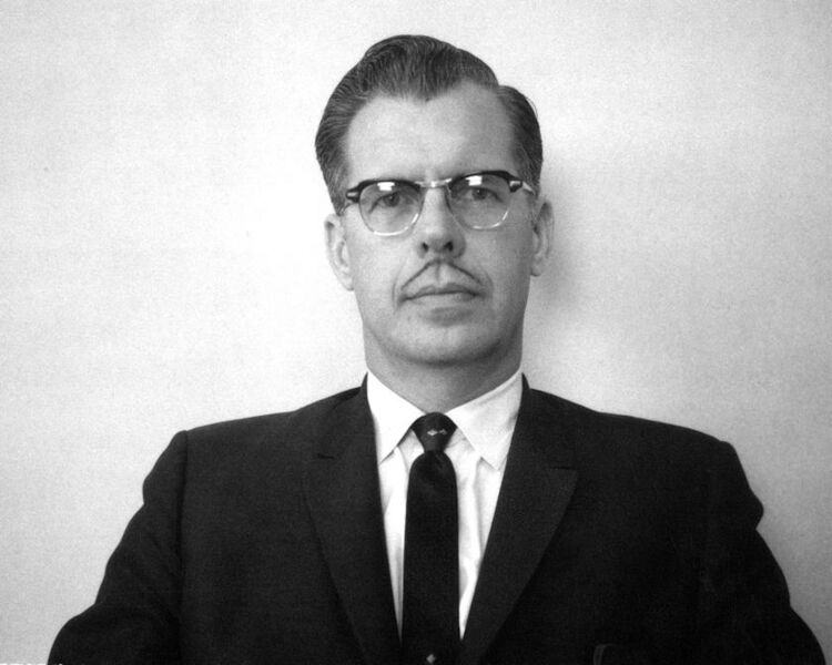 File:HannayDwightCPict.jpg