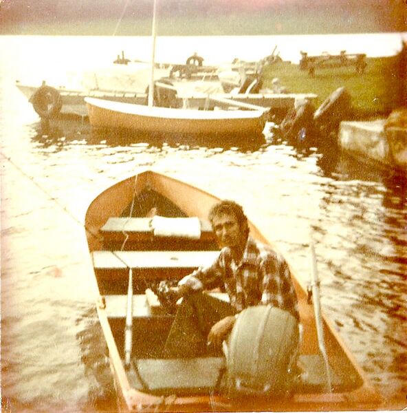 File:Will in boat.jpg