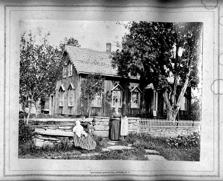 File:1891 Lora J. Bassler and dau Luella.jpg