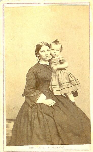 File:Elmina Gallop Jones and son Edwin G Jones.jpg