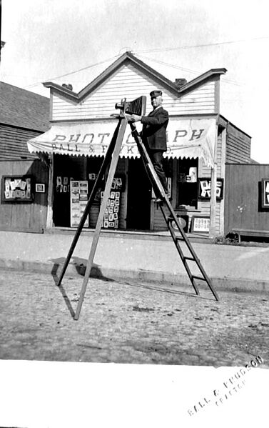 File:Henry A. Ball photographer at Grafton, MN.jpg