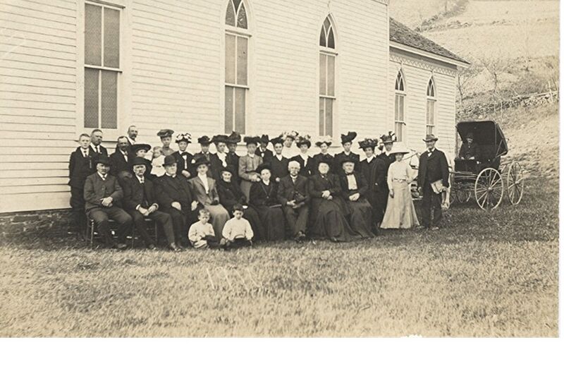 File:Congregation for Huntersland Church.jpg