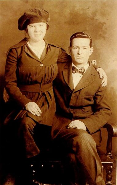 File:Bert Freleigh and Ruth Chapman Freleigh.jpg