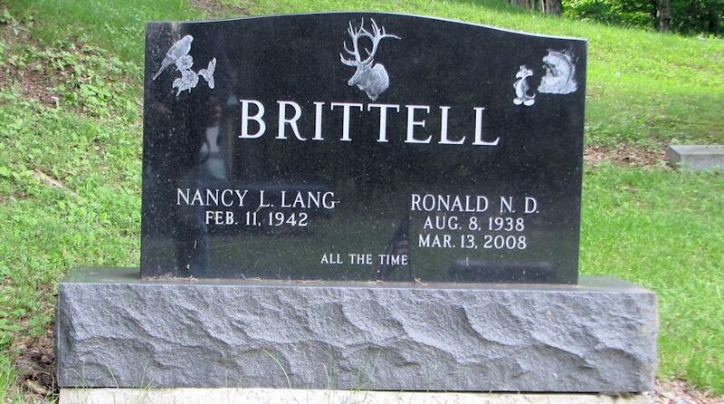 File:Grave-Knox-Brittle, Ronald N. D. Monument.jpg